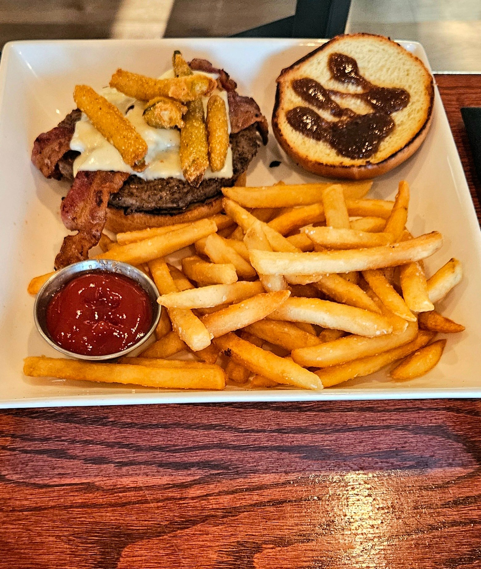 Bacon Jam Sandwich in Coralville's Dinner Restaurant Vesta